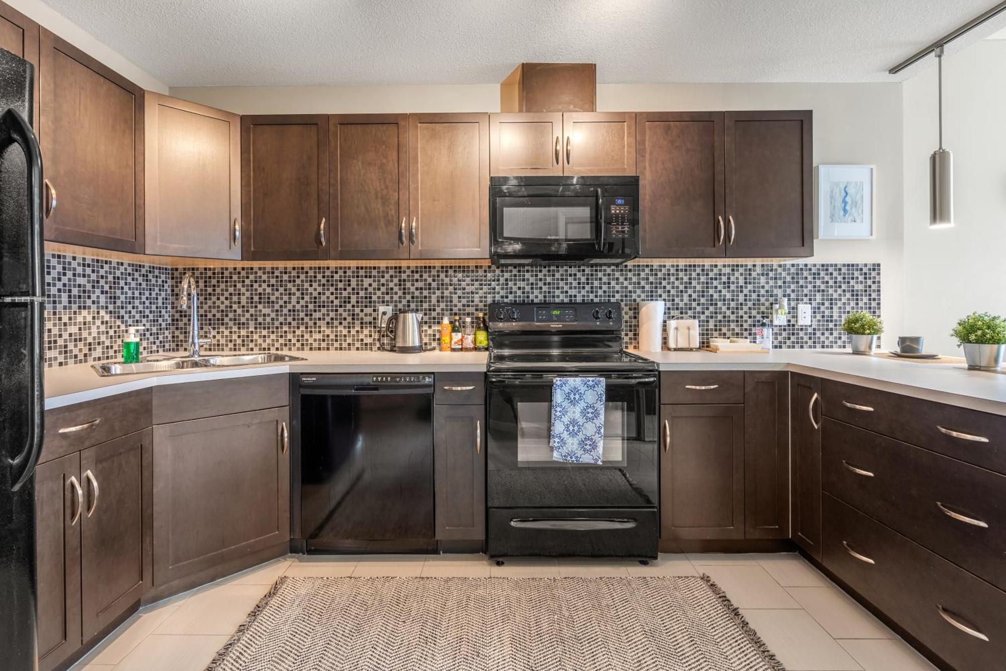 City Centre Retreat - 1Br Condo With Desk Calgary Ngoại thất bức ảnh
